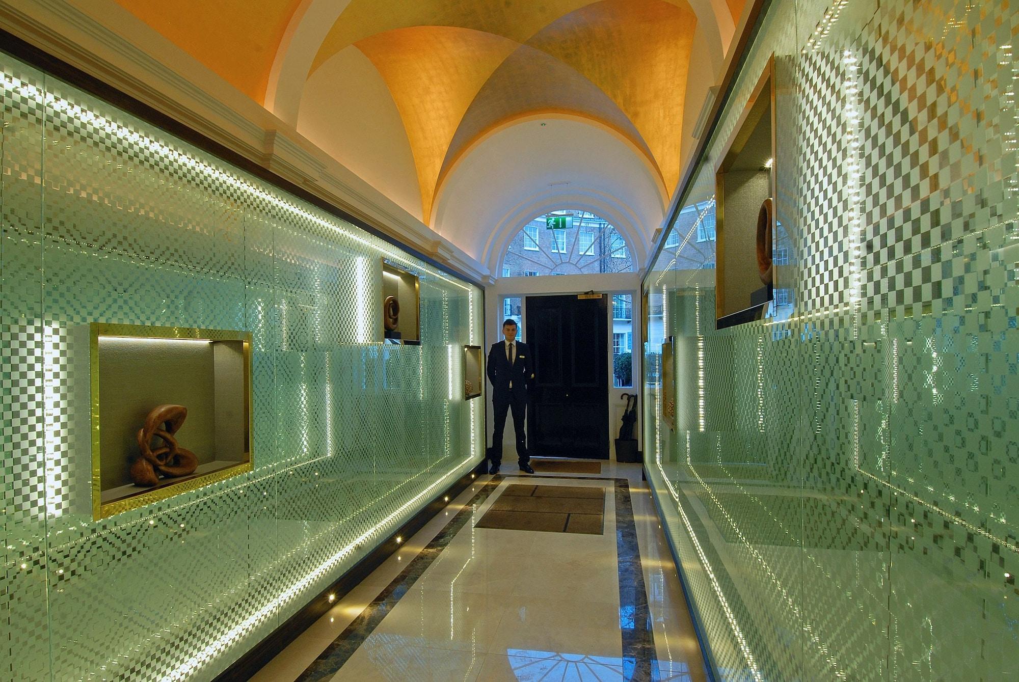 Park Grand Mayfair London Dalaman gambar The interior of the hotel